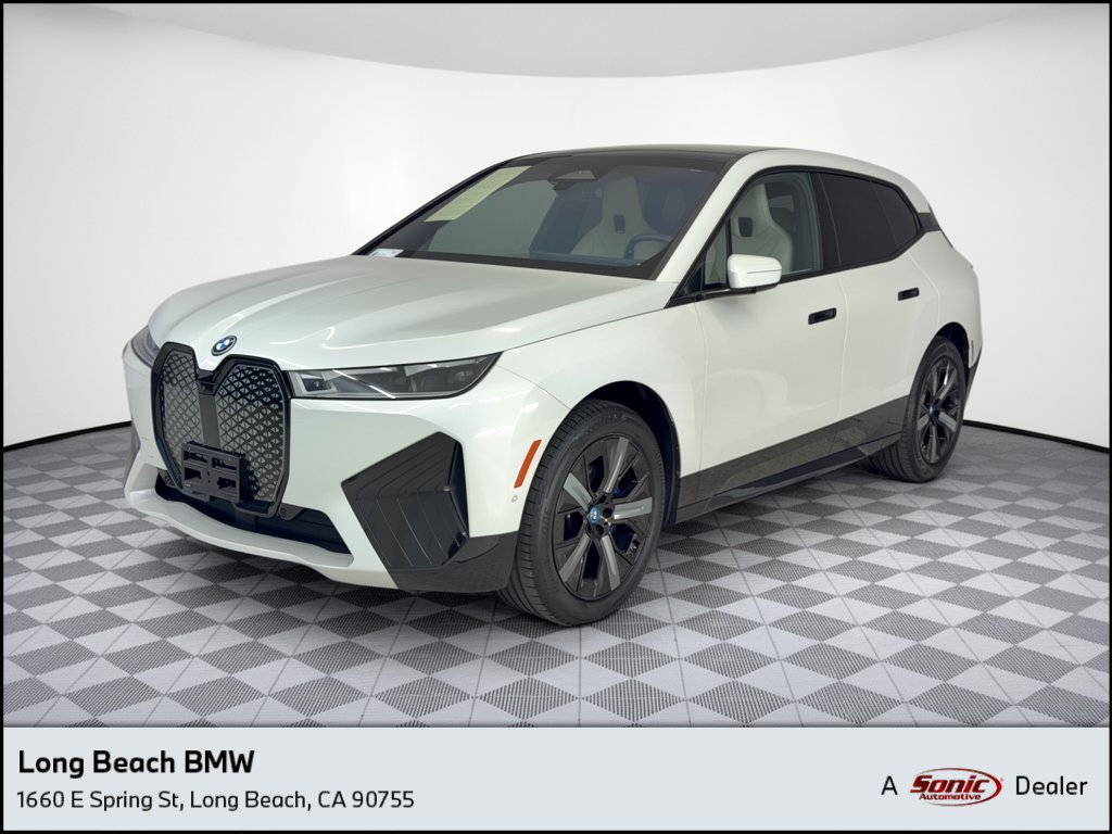  BMW iX