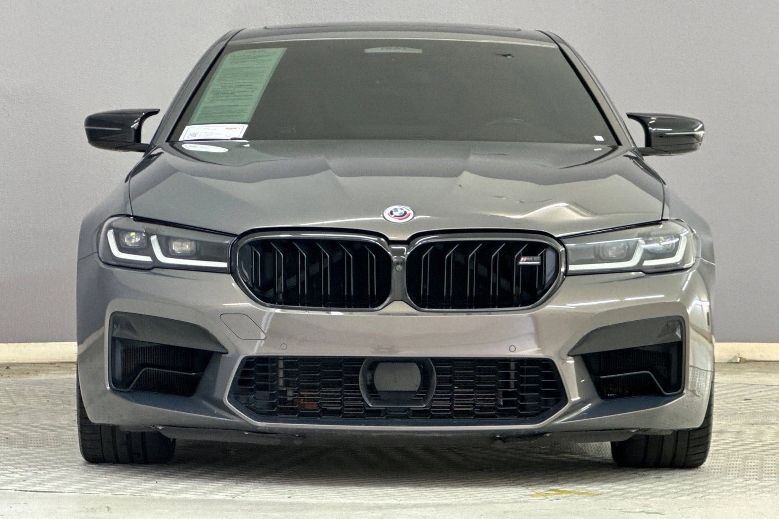 2023 BMW M5 photo 4