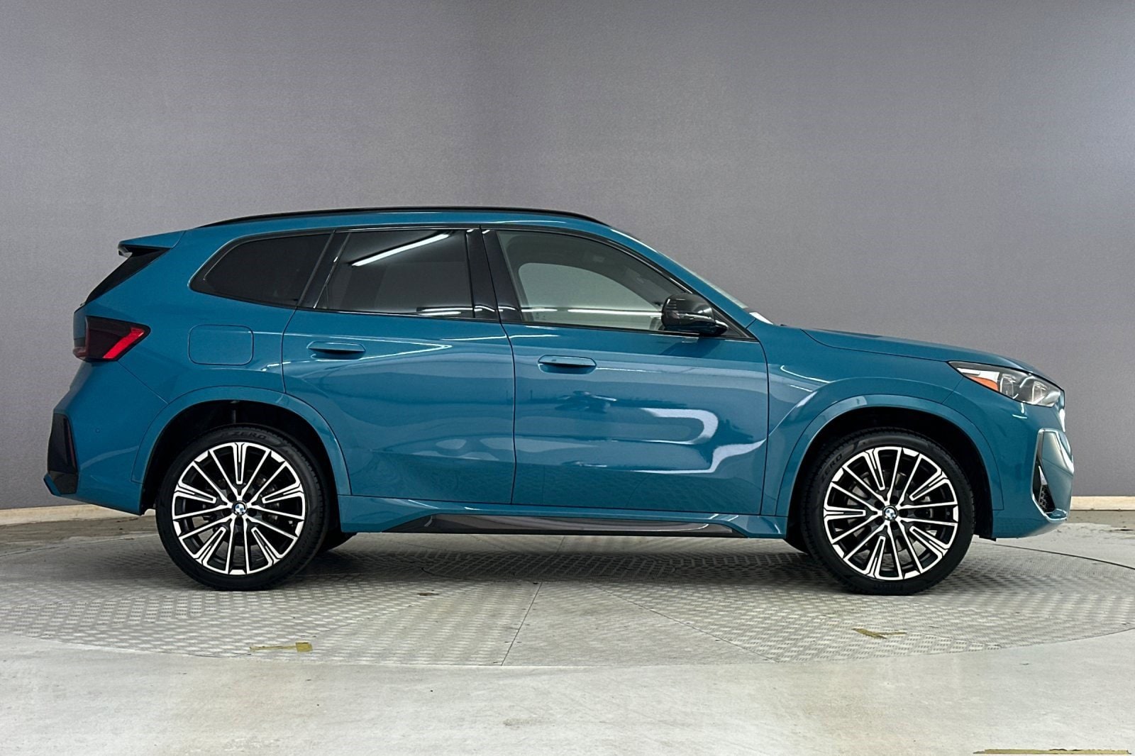 2023 BMW X1 xDrive28i photo 6