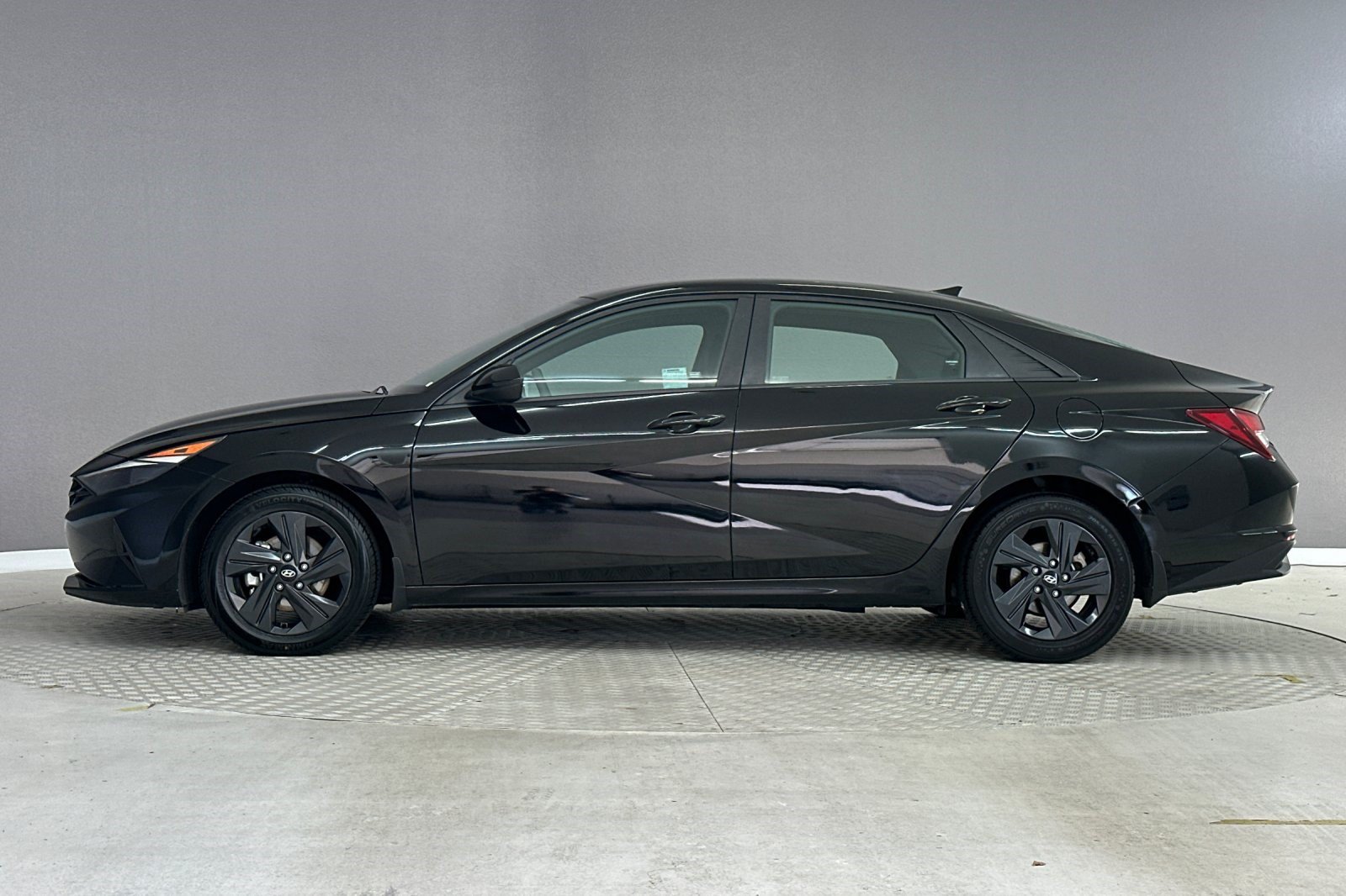 Used 2023 Hyundai Elantra SEL with VIN KMHLM4AG8PU609467 for sale in Long Beach, CA