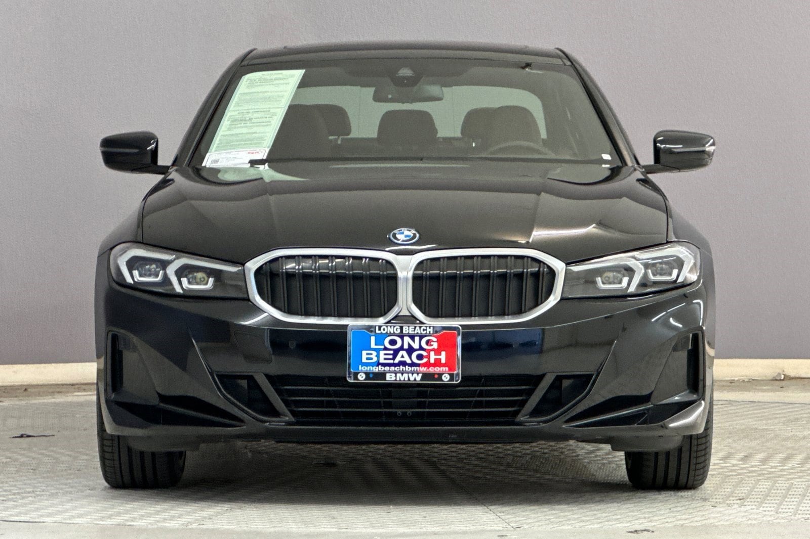 2023 BMW 330e photo 4