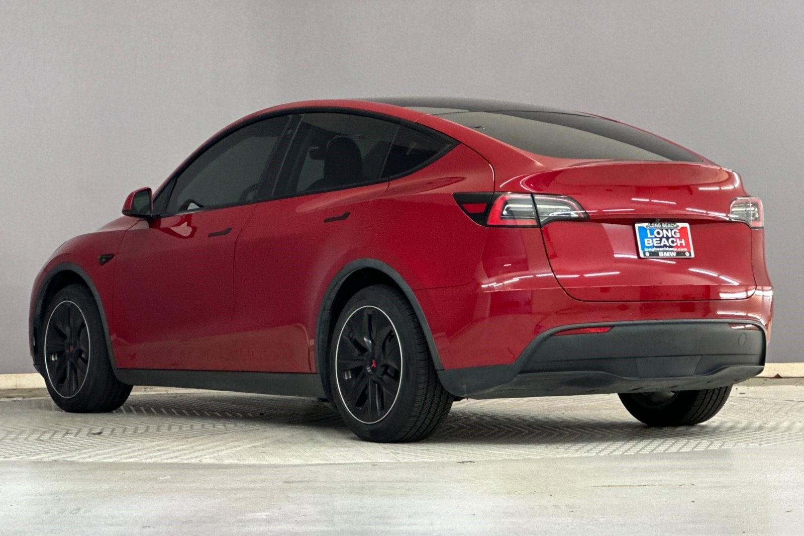 2020 Tesla Model Y Long Range photo 2