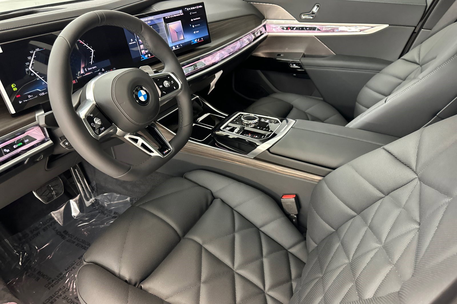 2026 BMW 7 Series 740i