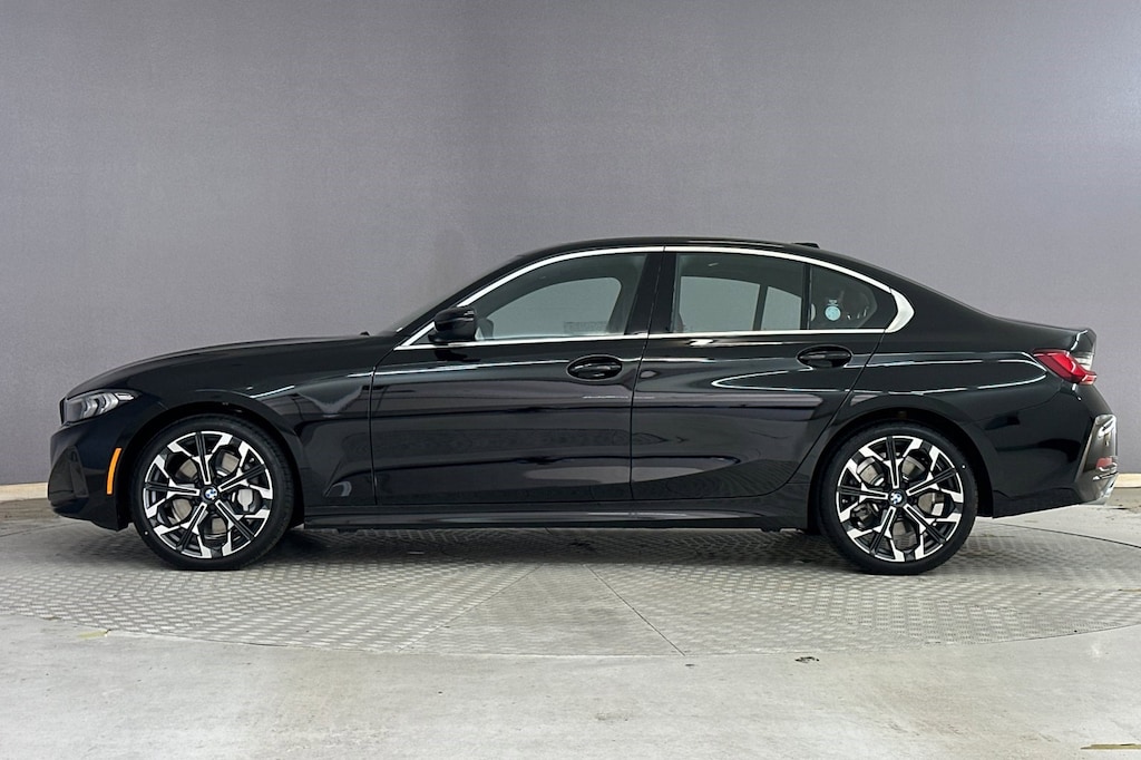 New 2026 BMW 330i Sedan
