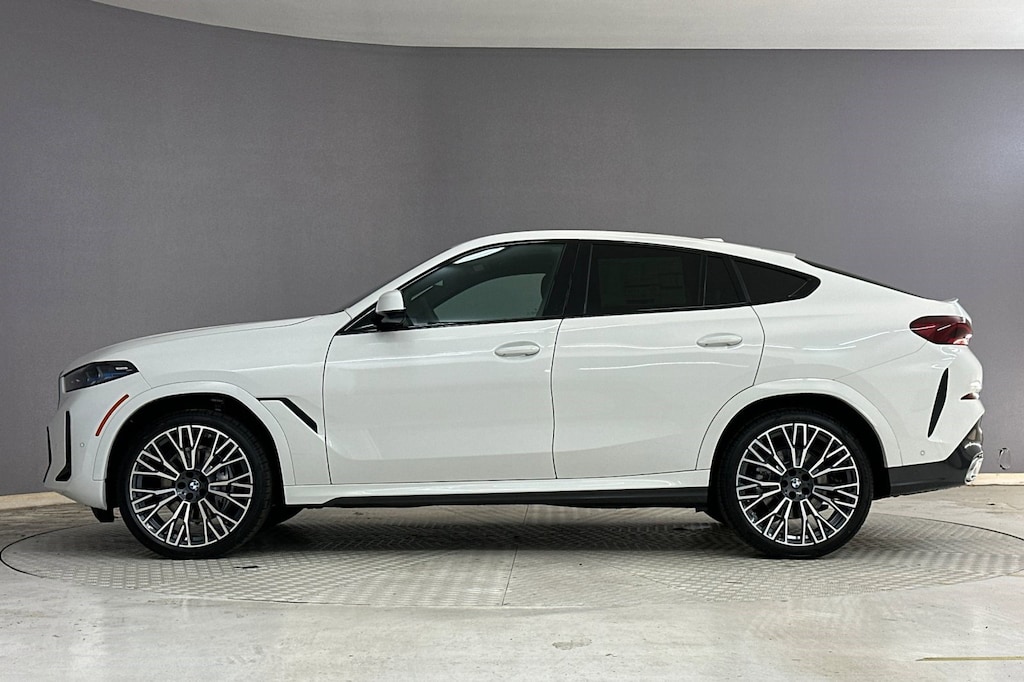 New 2026 BMW X6 xDrive40i SUV
