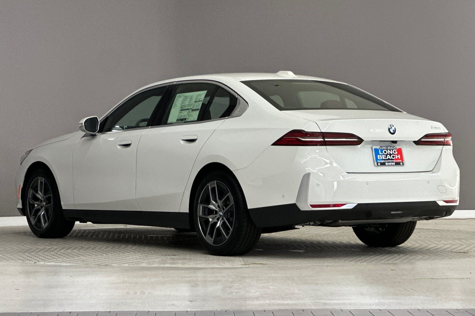 New 2027 BMW 530i Sedan
