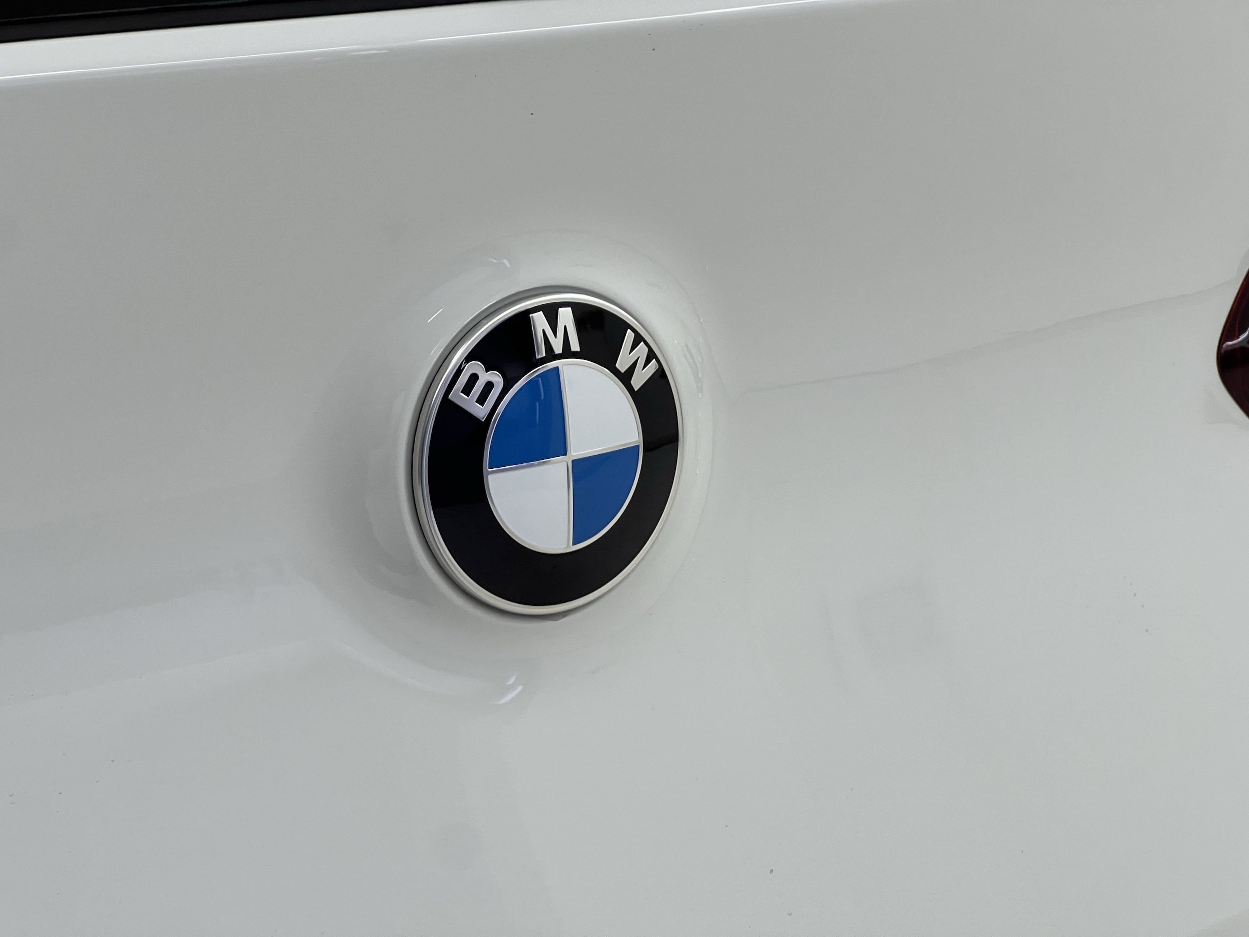 2025 BMW X3 30 xDrive photo 3