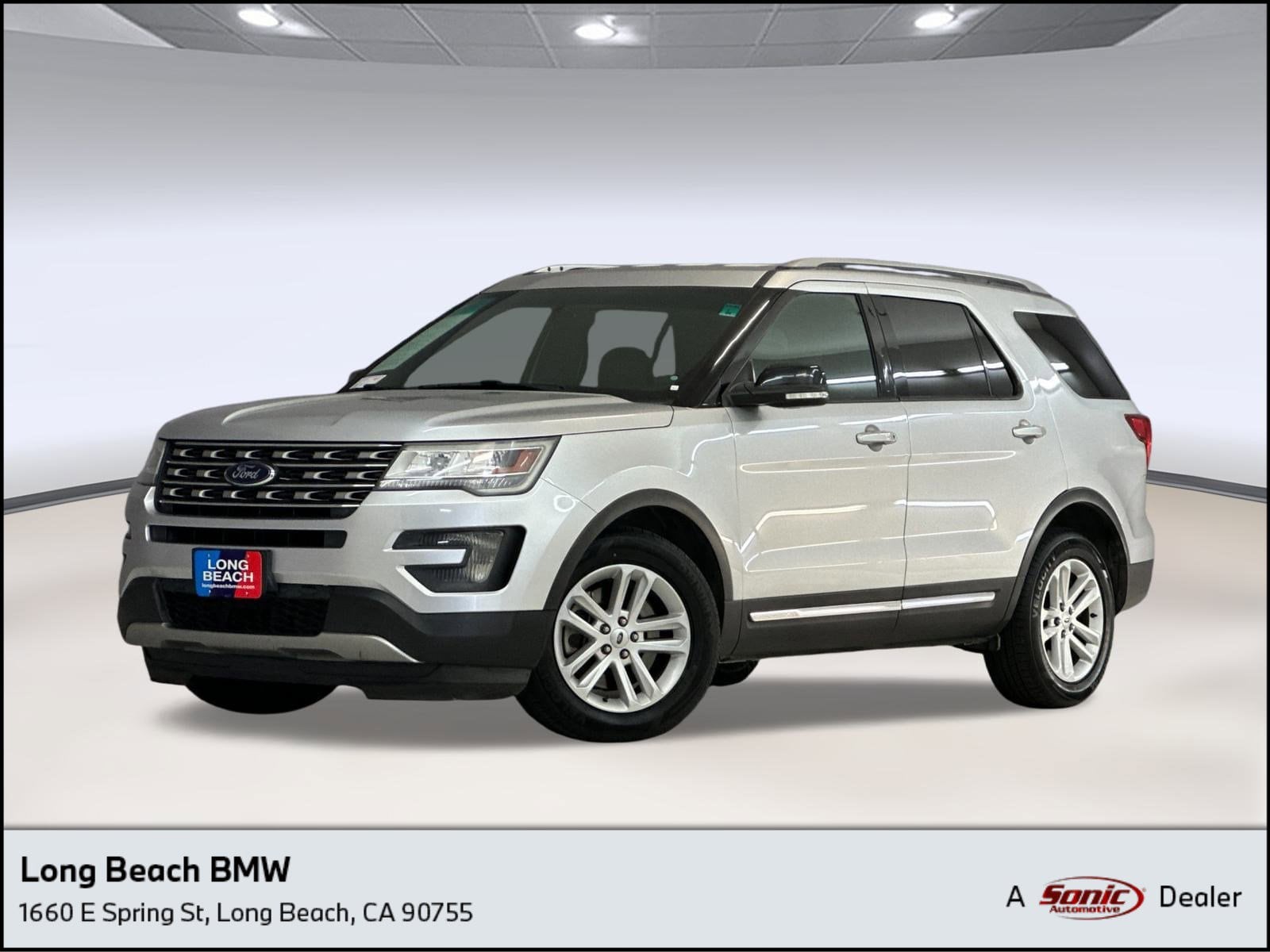 2016 Ford Explorer XLT's photo