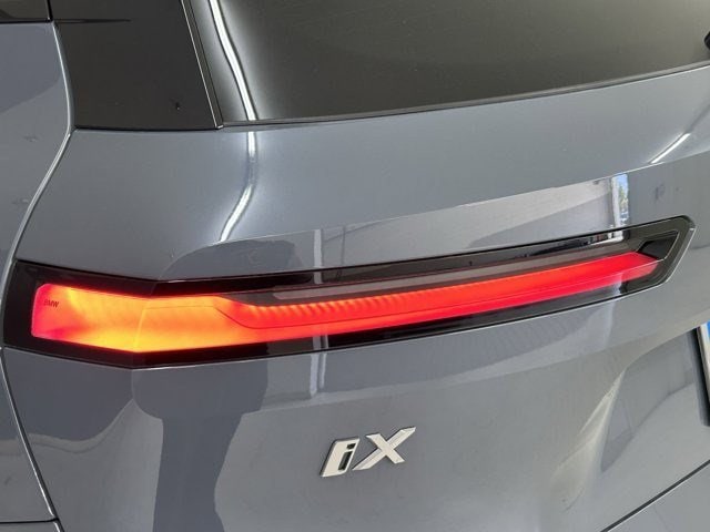 IX XDrive60 SUV