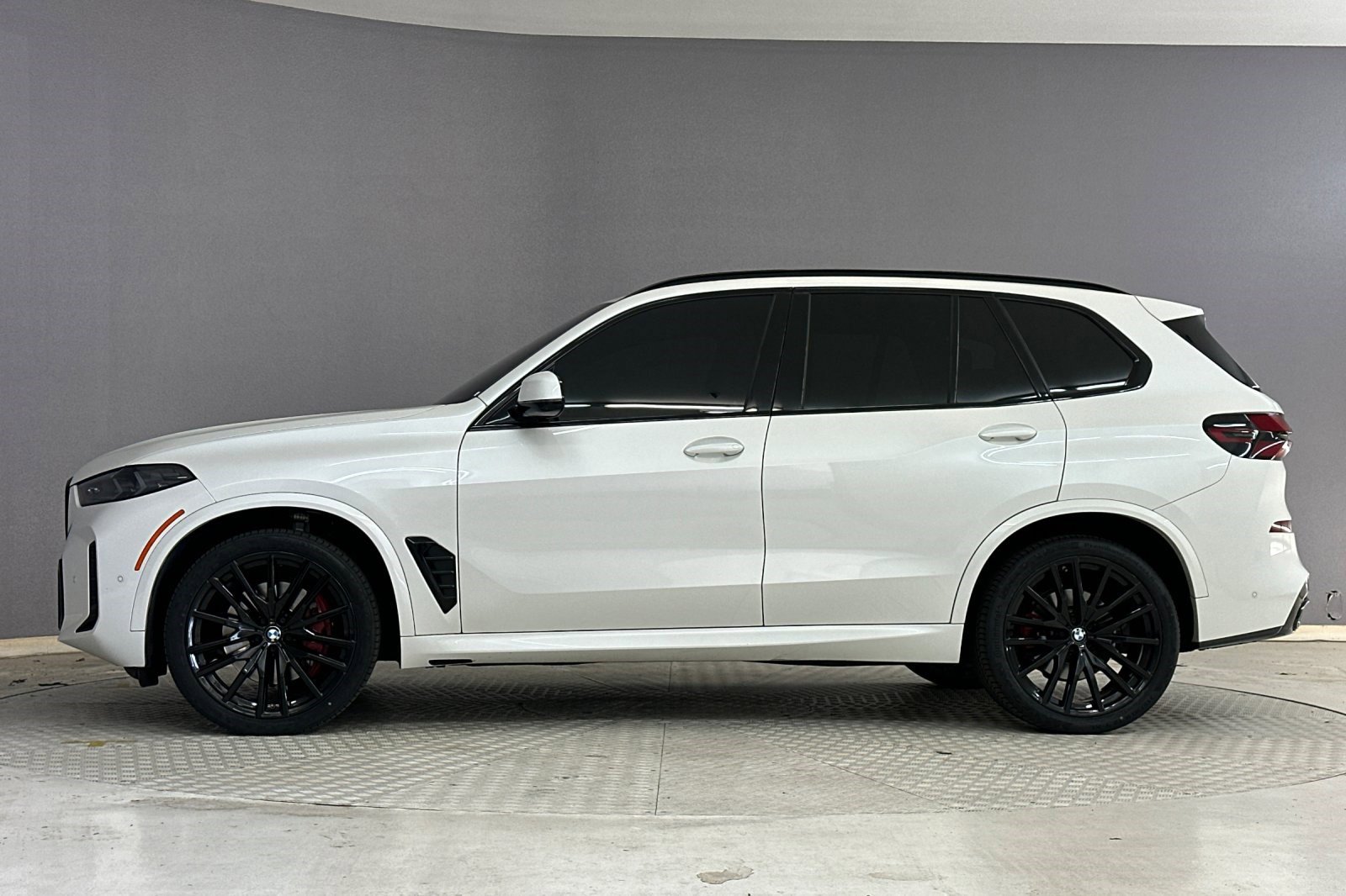 2024 Bmw X5 sDrive40i photo 2