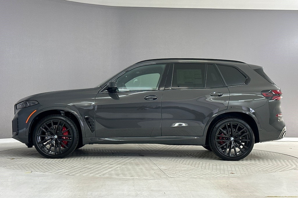 New 2026 BMW X5 sDrive40i SUV