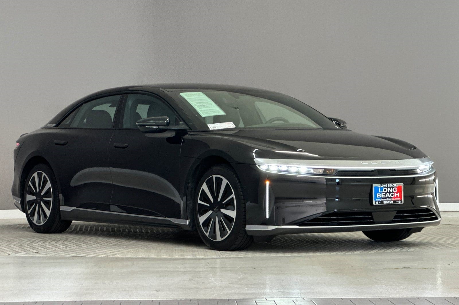 Air Pure Sedan
