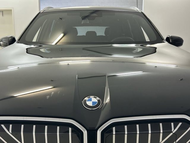 2025 BMW X3 30 xDrive photo 2