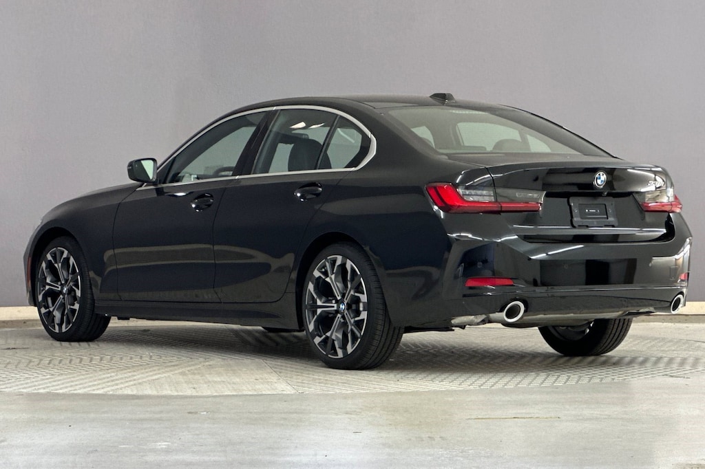 New 2026 BMW 330i Sedan