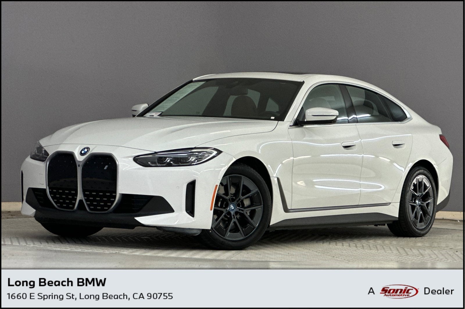 2023 BMW i4 40's photo