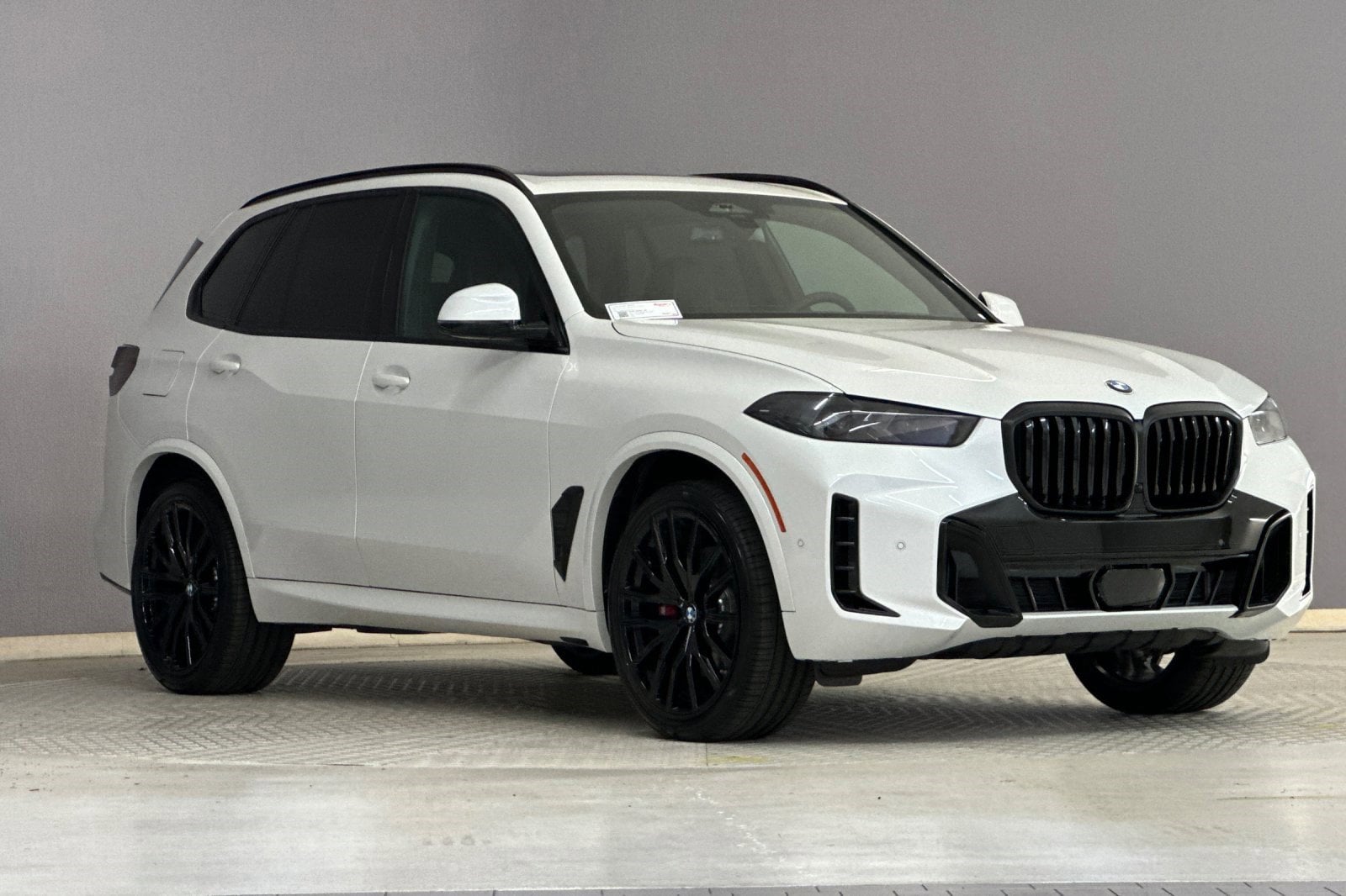 2026 BMW X5 sDrive40i photo 6
