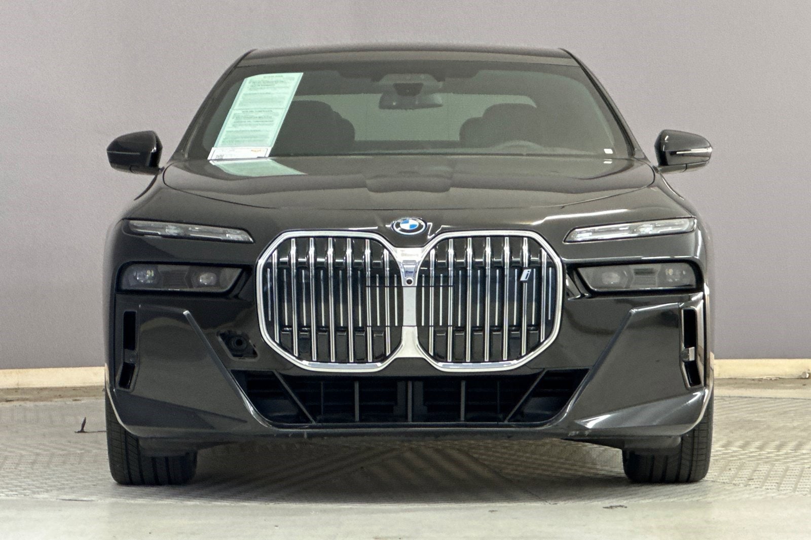 2023 BMW i7 xDrive60 photo 4