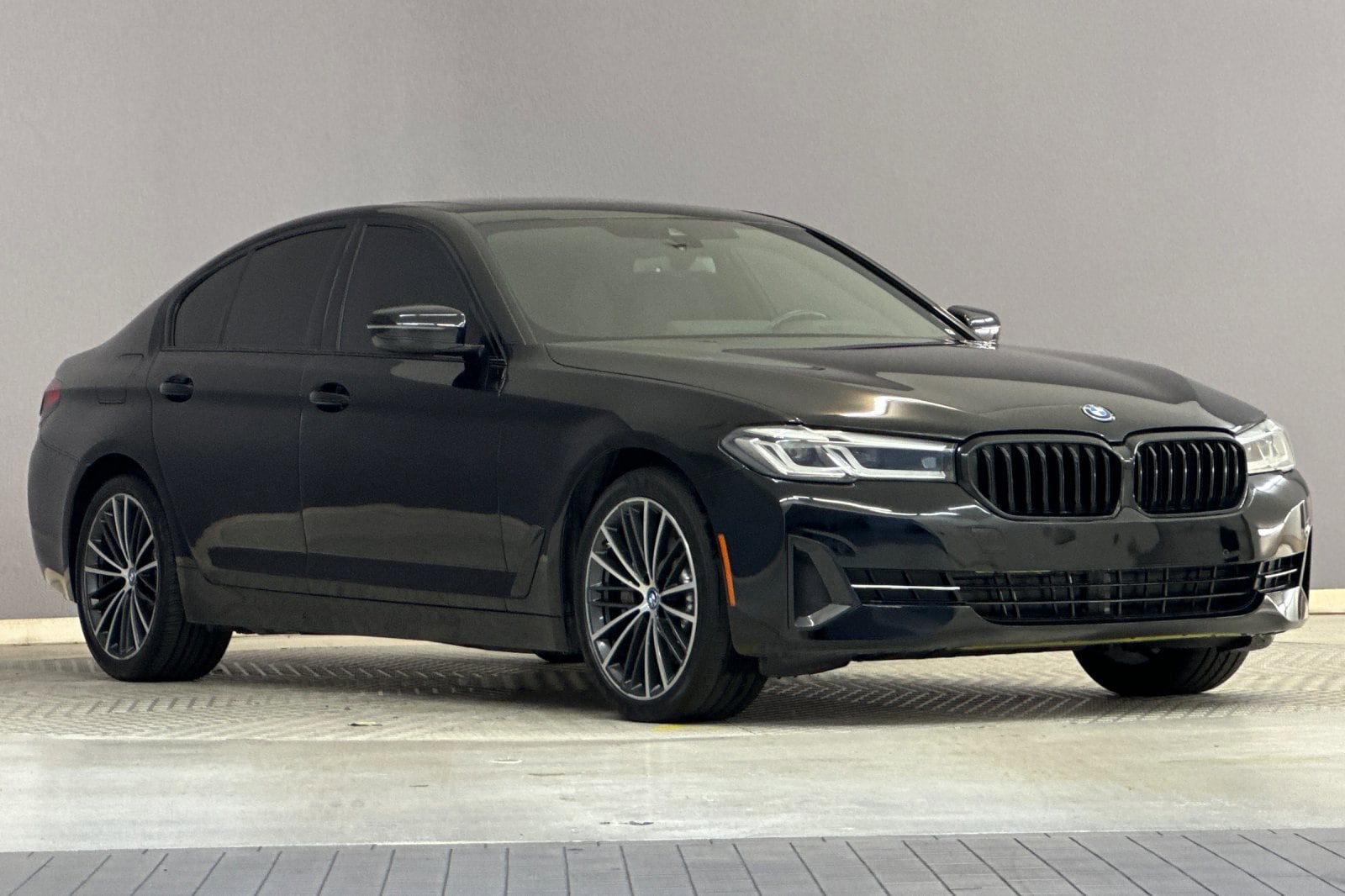 Used 2023 BMW 5 Series 530e with VIN WBA13AG01PCN25971 for sale in Long Beach, CA