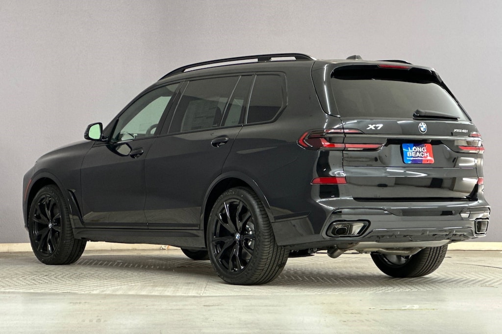 New 2026 BMW X7 xDrive40i SUV