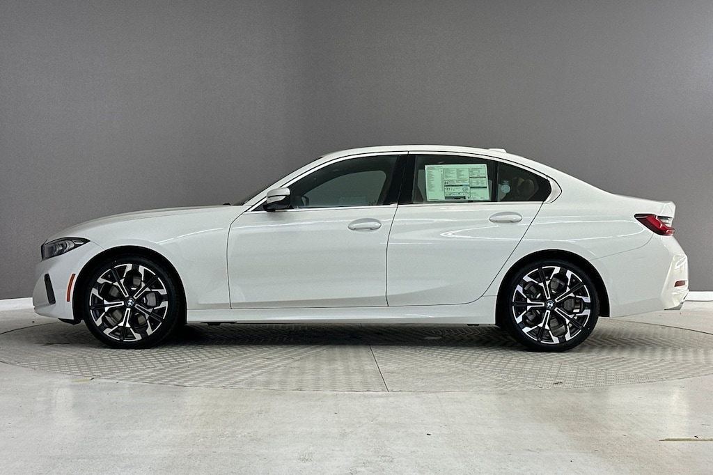 New 2026 BMW 330i Sedan