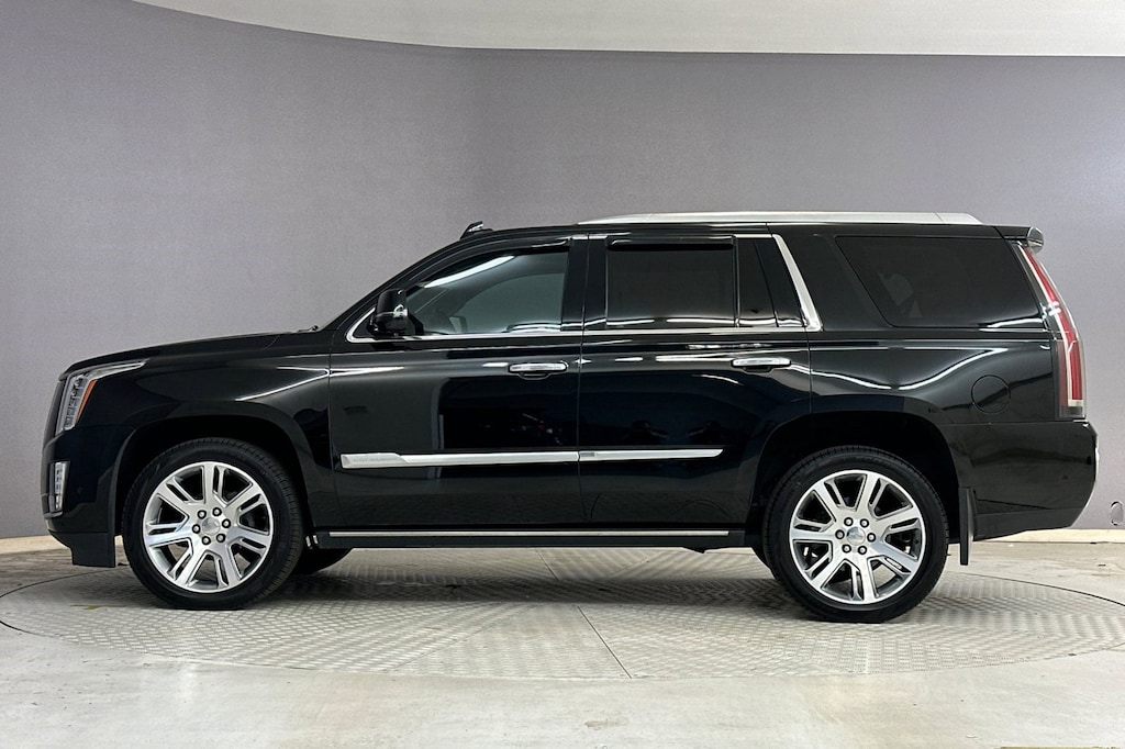 Used 2018 CADILLAC Escalade Premium Luxury SUV
