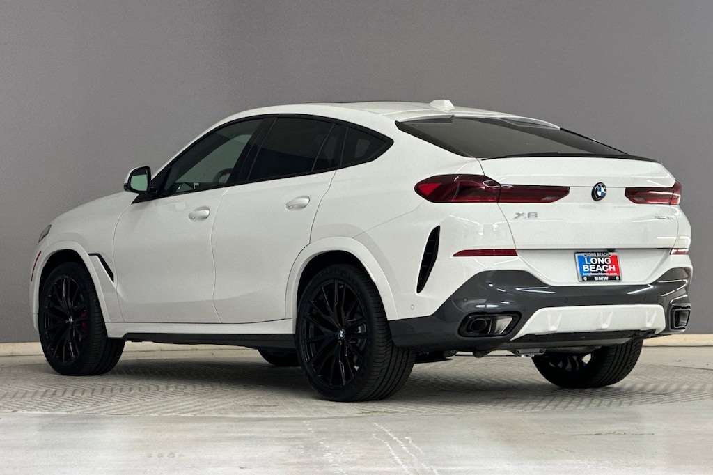 New 2027 BMW X6 xDrive40i SUV