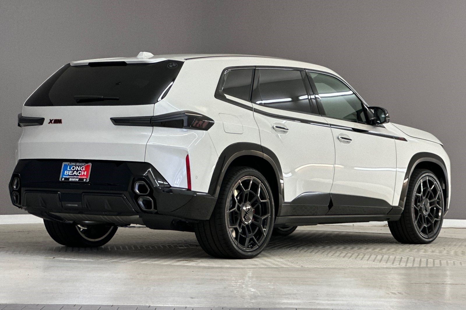 XM Label SUV