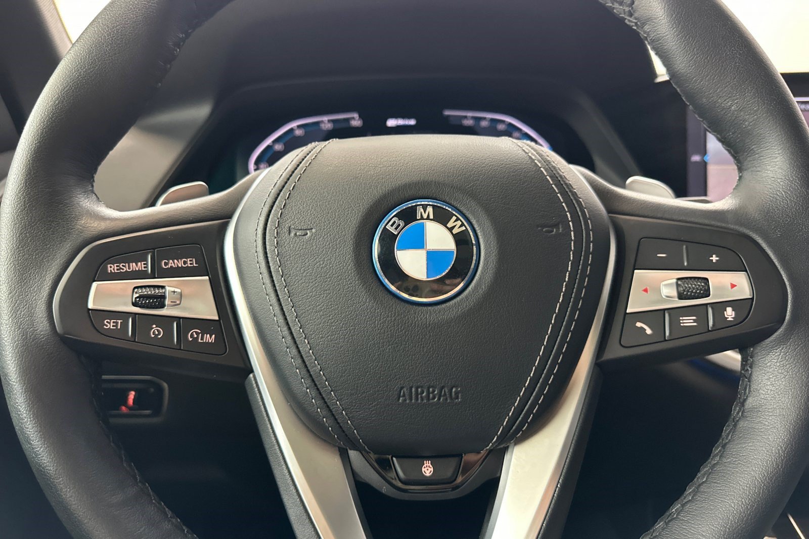 2023 BMW X5 45e - Photo 17