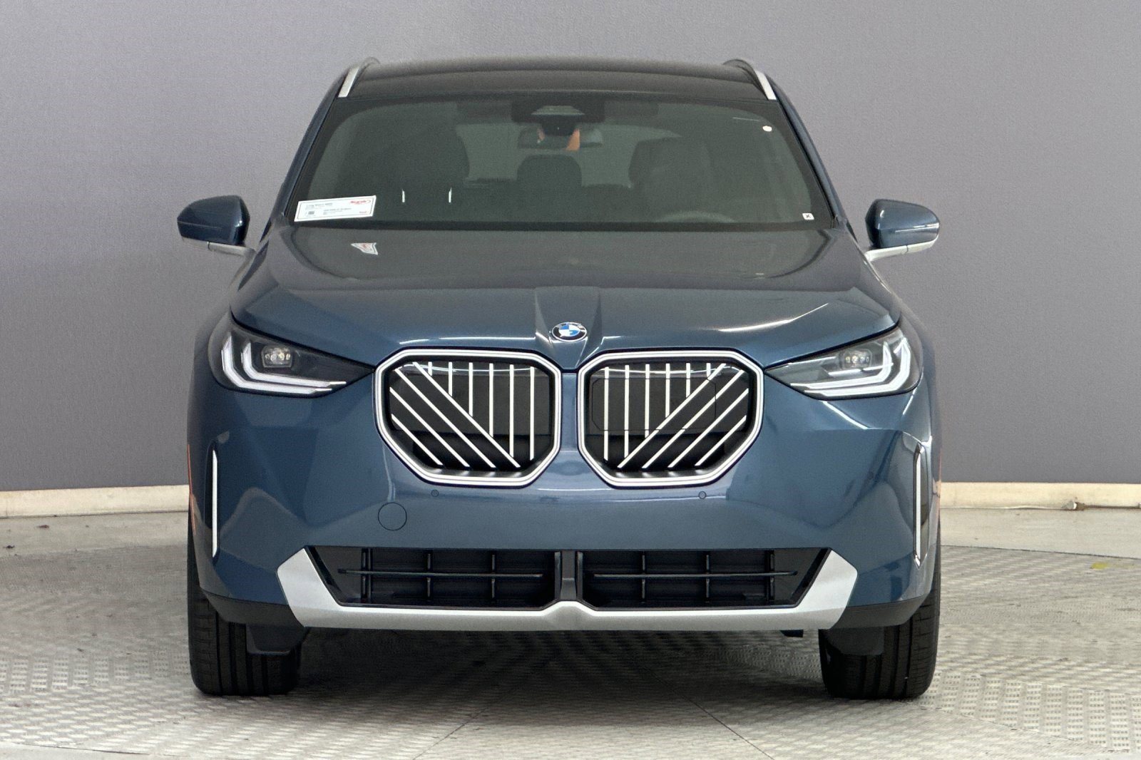 2025 BMW X3 30 xDrive photo 4