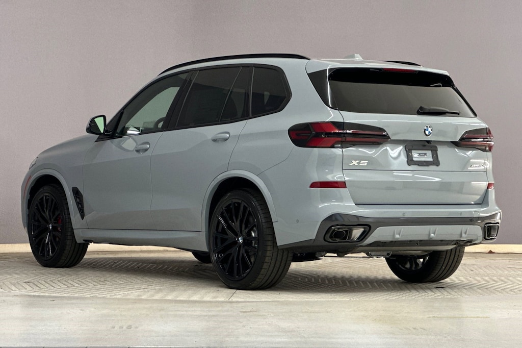 New 2026 BMW X5 xDrive40i SUV