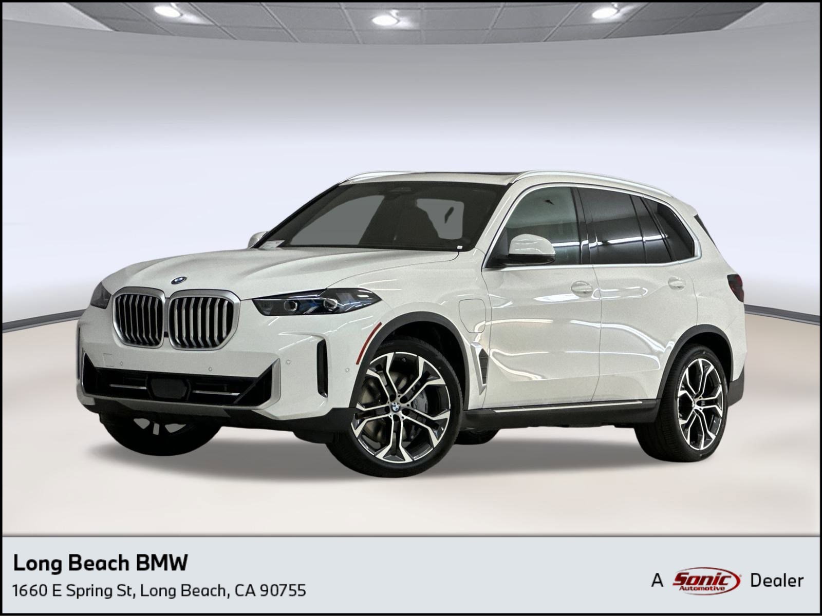 2026 BMW X5 50e's photo