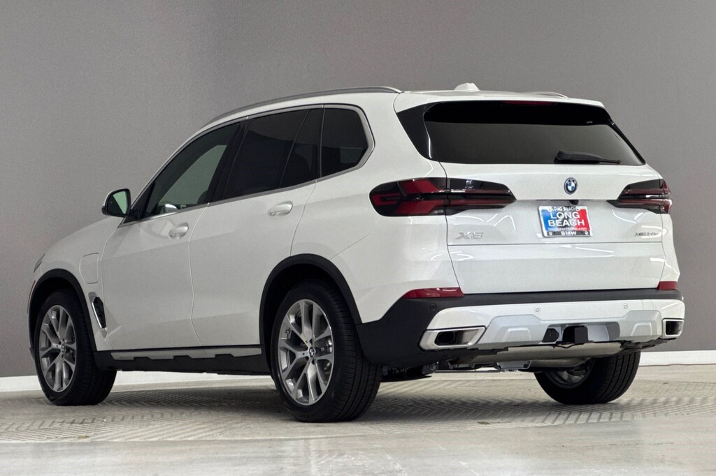 New 2026 BMW X5 PHEV xDrive50e SUV