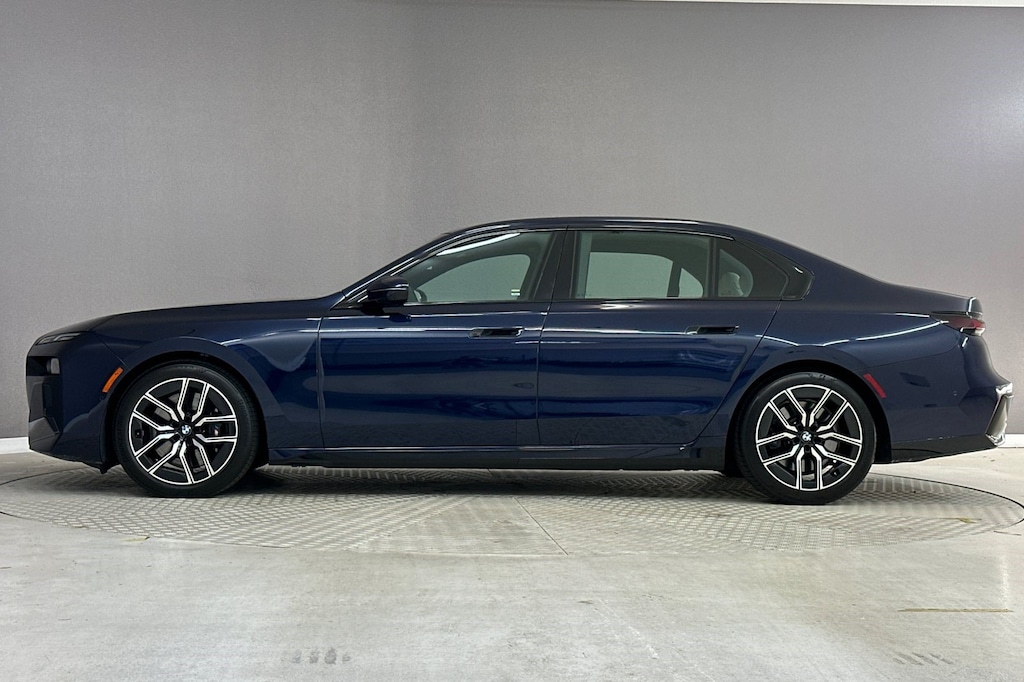Certified 2023 BMW 740i Sedan