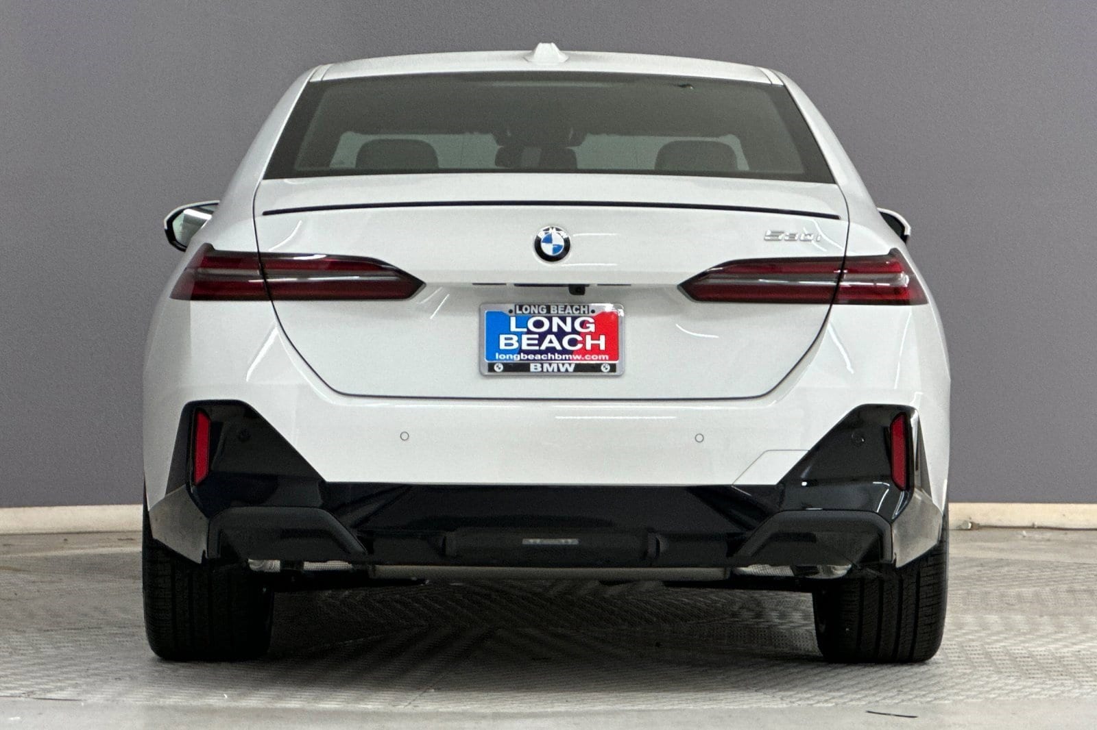 2026 BMW 5 Series 530i - Photo 9