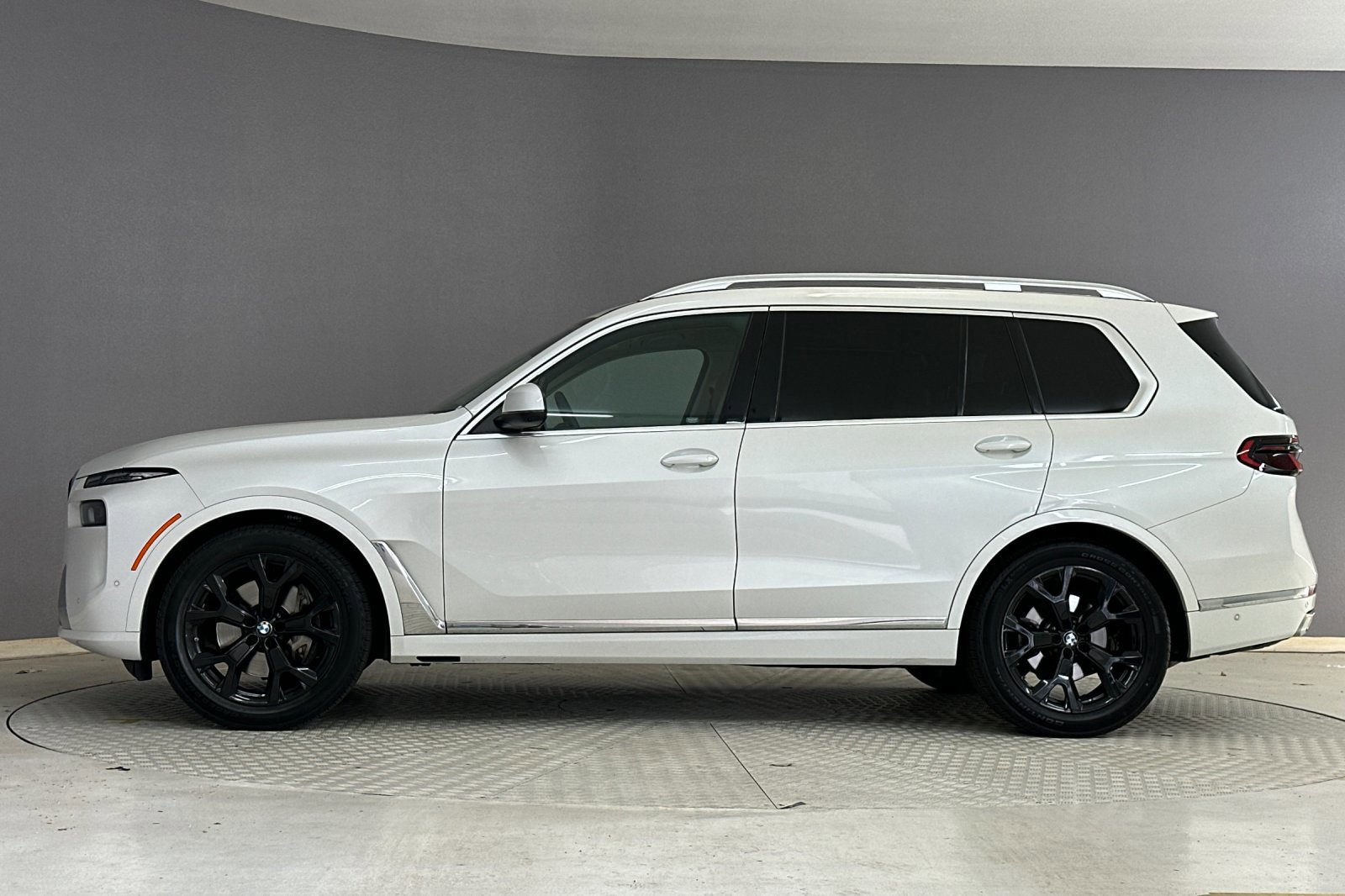 2023 Bmw X7 xDrive40i photo 2