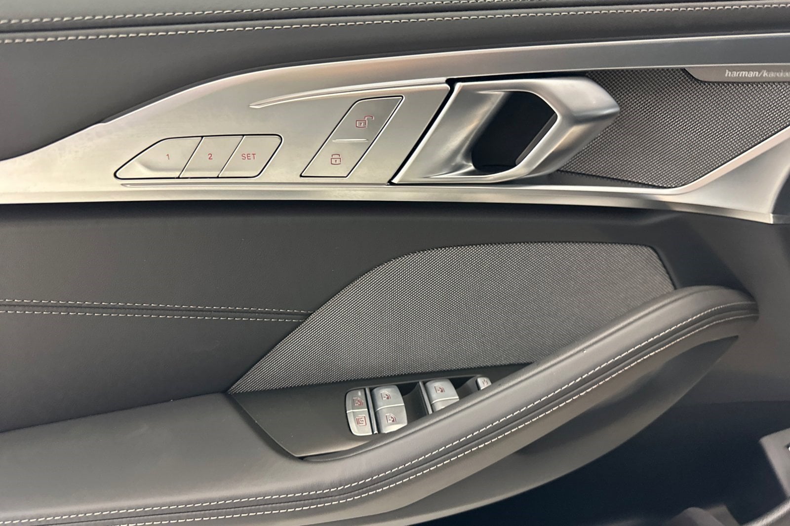 2026 BMW 8 Series 840i - Photo 13