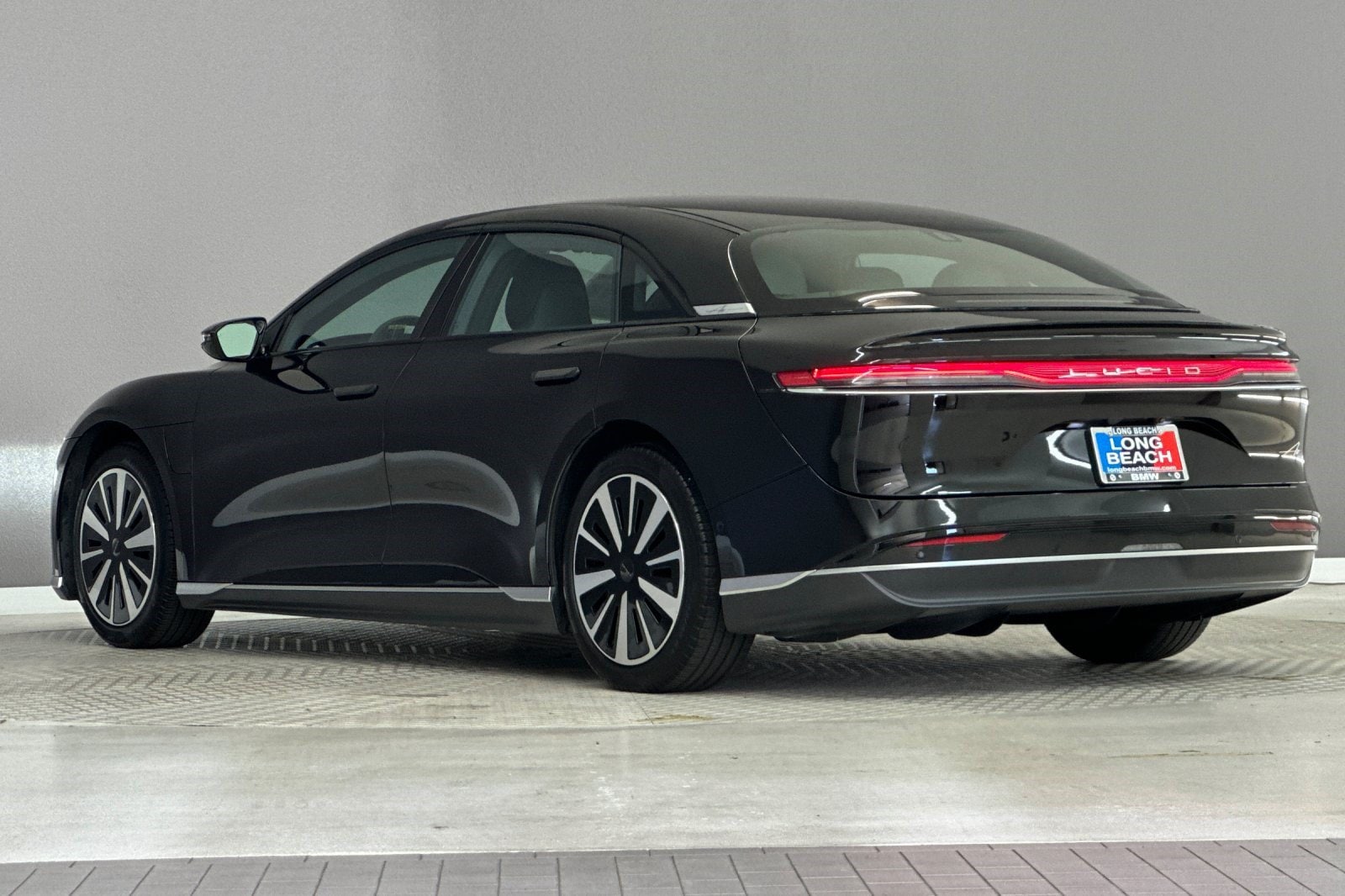 Air Pure Sedan