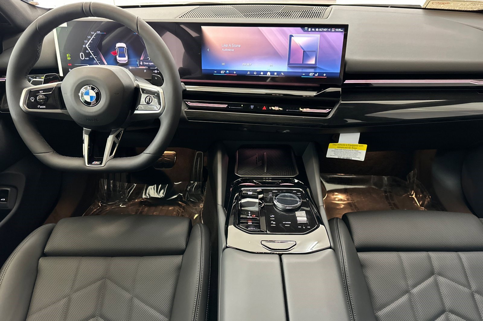 2026 BMW 5 Series 530i - Photo 25