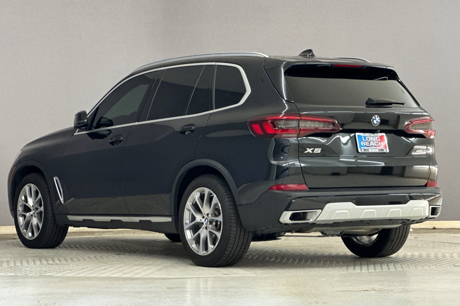 2023 BMW X5 xDrive40i photo 2