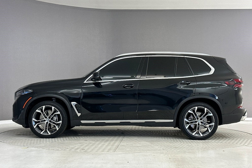 Used 2025 BMW X5 sDrive40i SUV