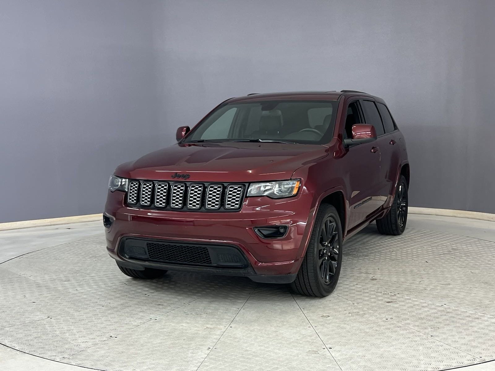 Used 2021 Jeep Grand Cherokee Laredo X with VIN 1C4RJEAGXMC824735 for sale in Long Beach, CA