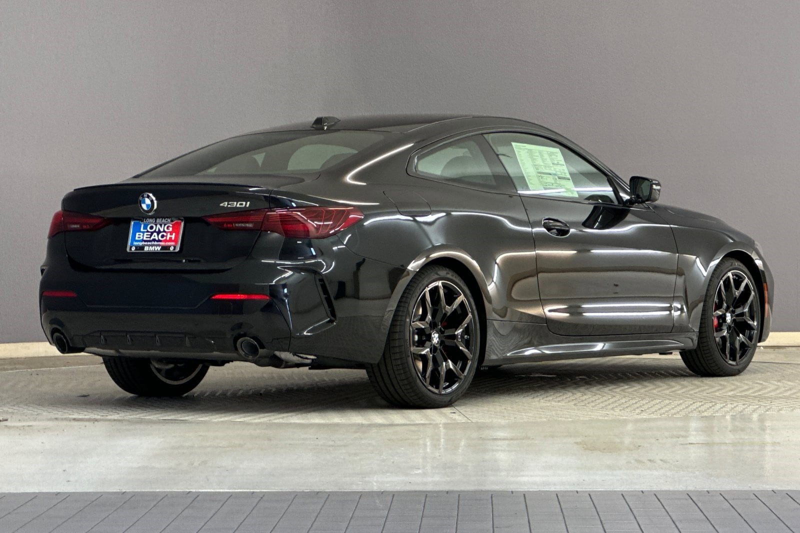 2026 BMW 430i photo 3