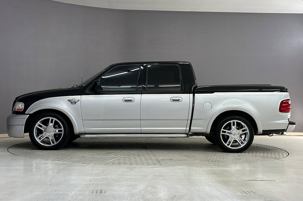 Used 2003 Ford F-150 SuperCrew Lariat Truck SuperCrew Cab