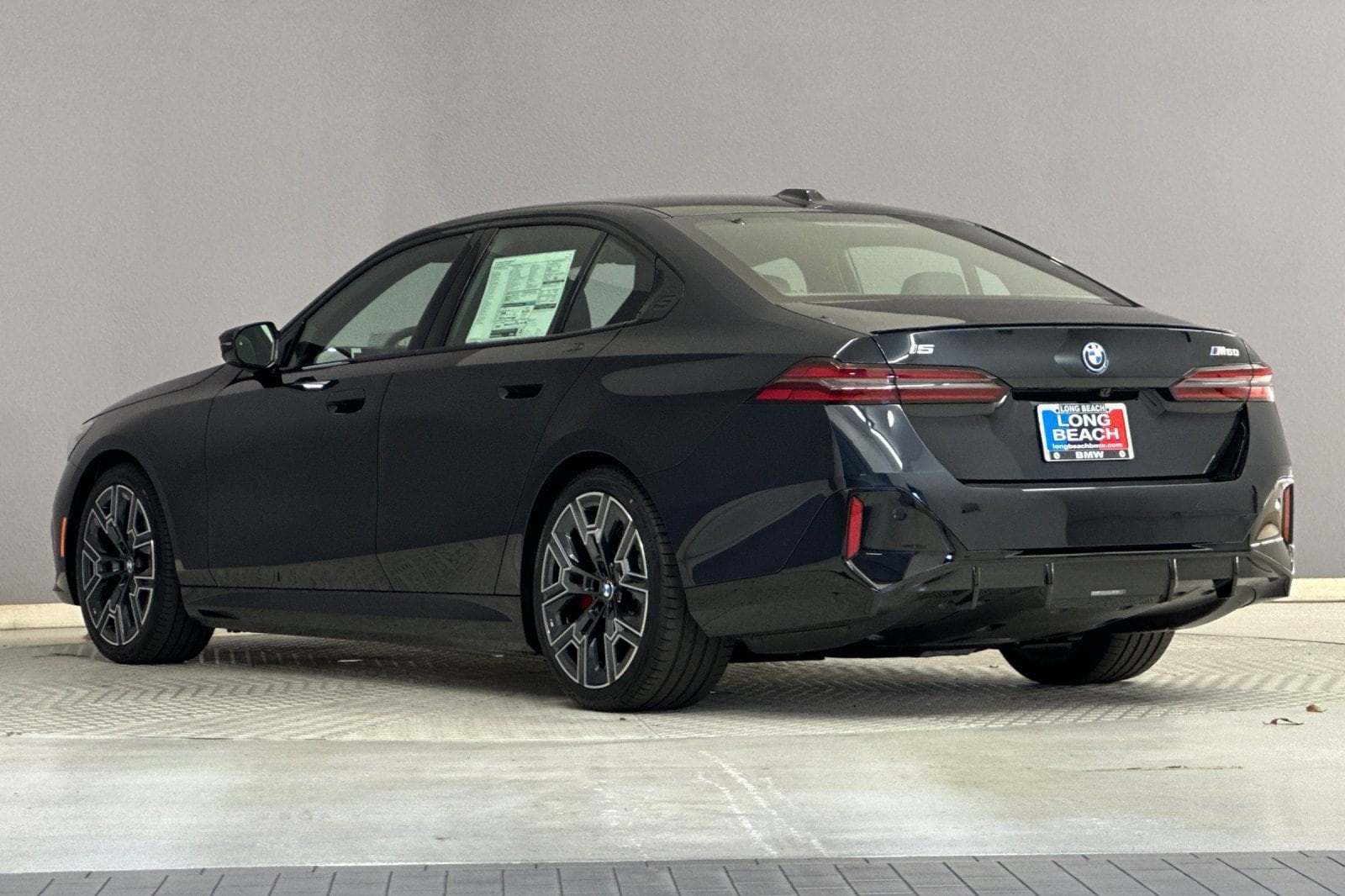 I5 M60 Sedan