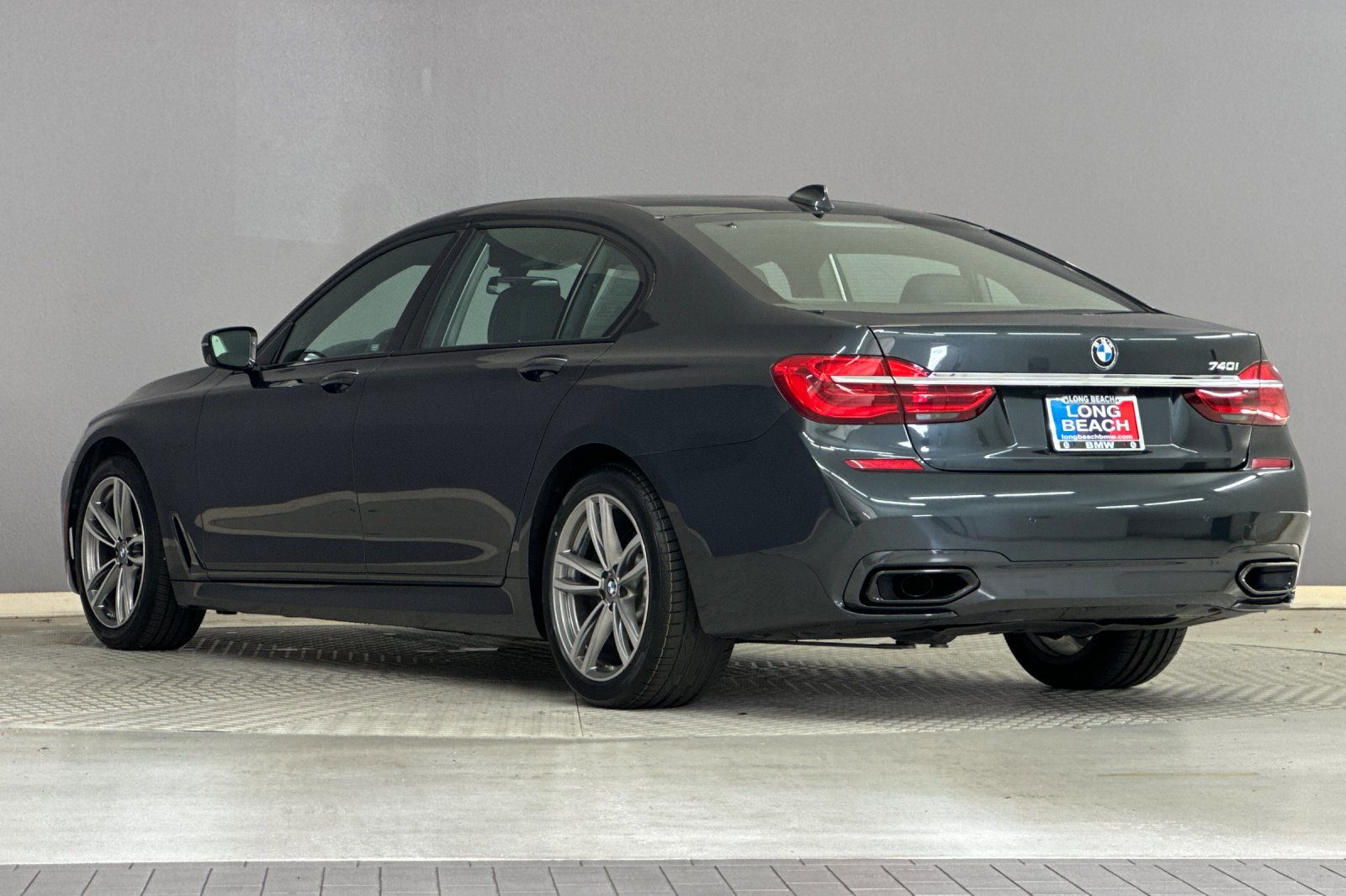 2019 Bmw 740i Sedan photo 3
