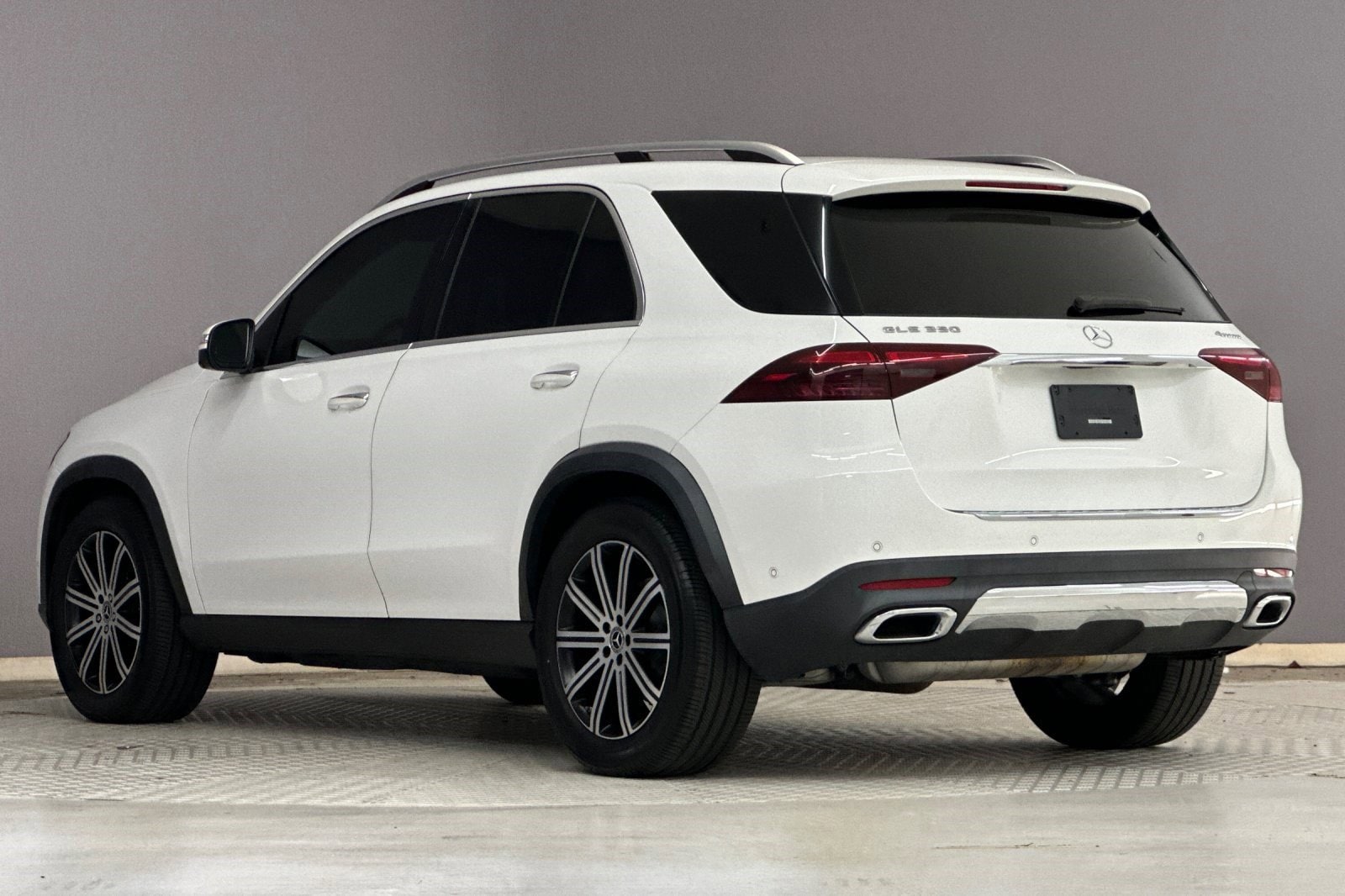 2024 Mercedes-Benz GLE 350 4MATIC photo 2