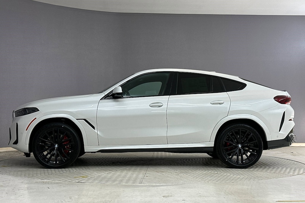New 2026 BMW X6 xDrive40i SUV