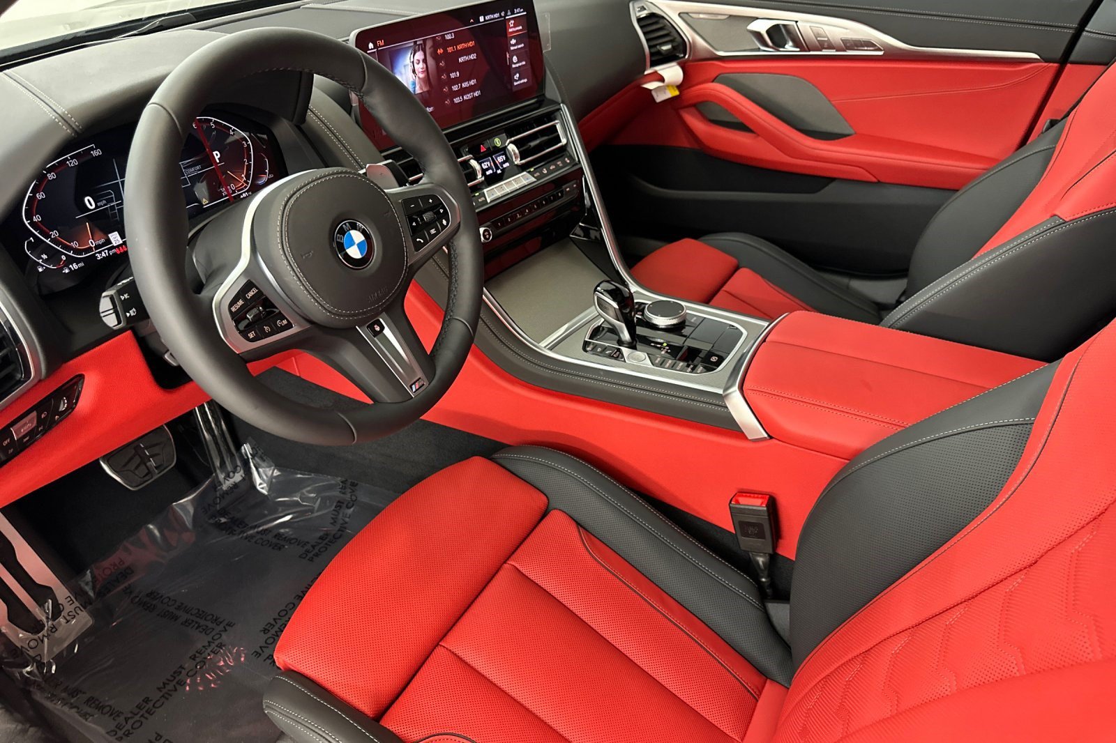 2026 BMW 8 Series 840i - Photo 4