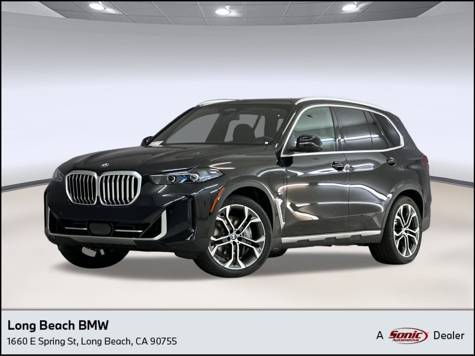 2026 BMW X5 50e's photo