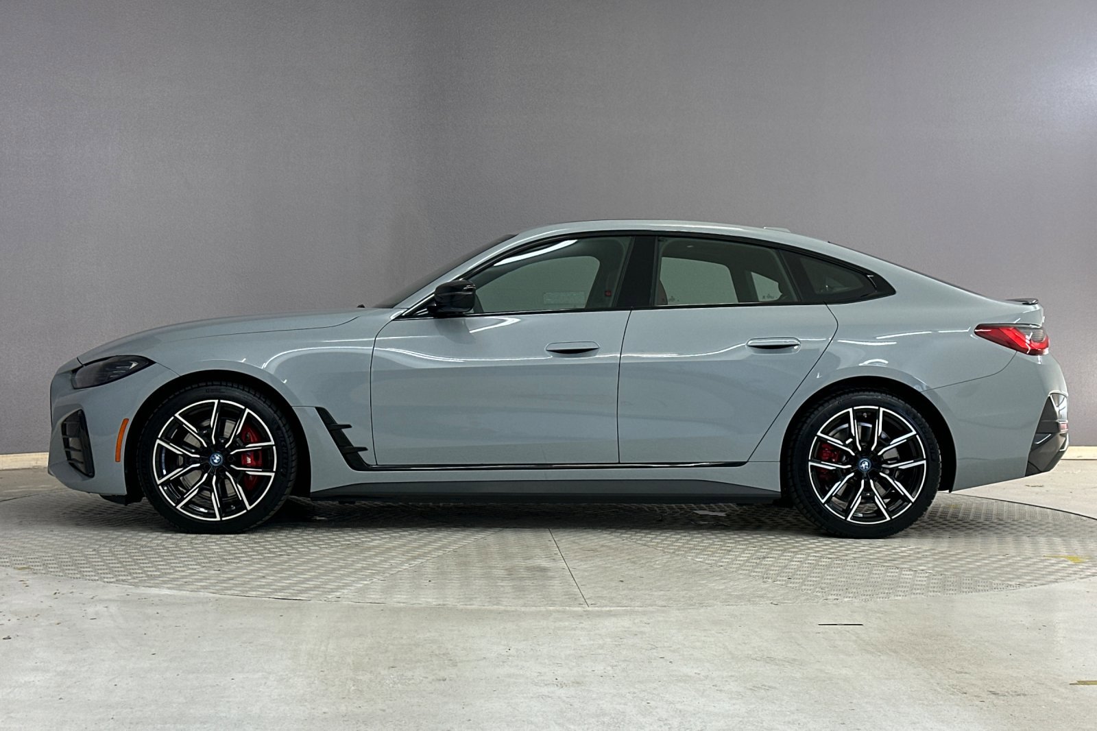 2024 Bmw i4 eDrive40 photo 2